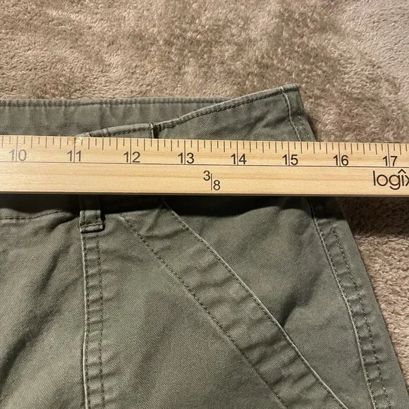 Old Navy Pants Womens 8 Cargo Olive Green Raw Hem Mid Rise Ankle Utility - Picture 5 of 7